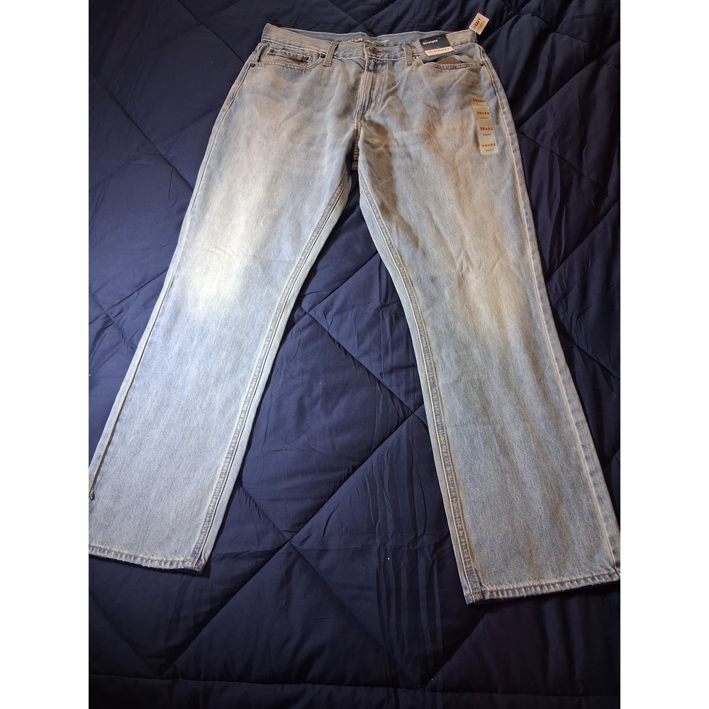 Old Navy Mens Straight Leg Jeans Light Wash Blue Denim 36x32 NWT
